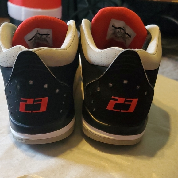 Jordans boys - Picture 4 of 5